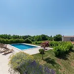 Tola Villa