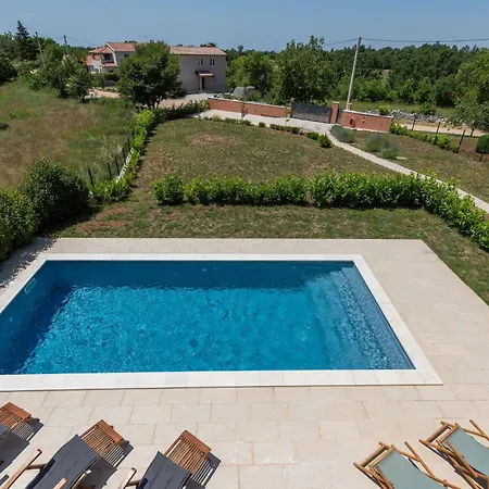 Tola Villa *
